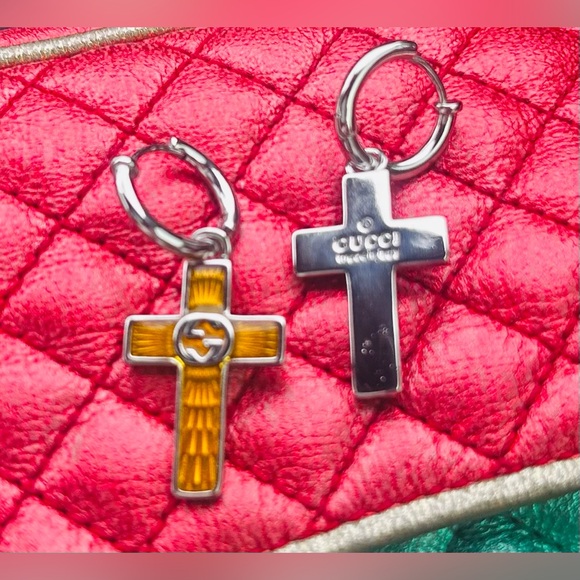 Gorgeous Gucci Patterned GG Cross Hoop dangle earrings - Picture 3 of 7
